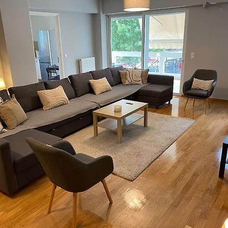 Classy 3Br With 2 Bathrooms Apartment In Marousi Афины Экстерьер фото