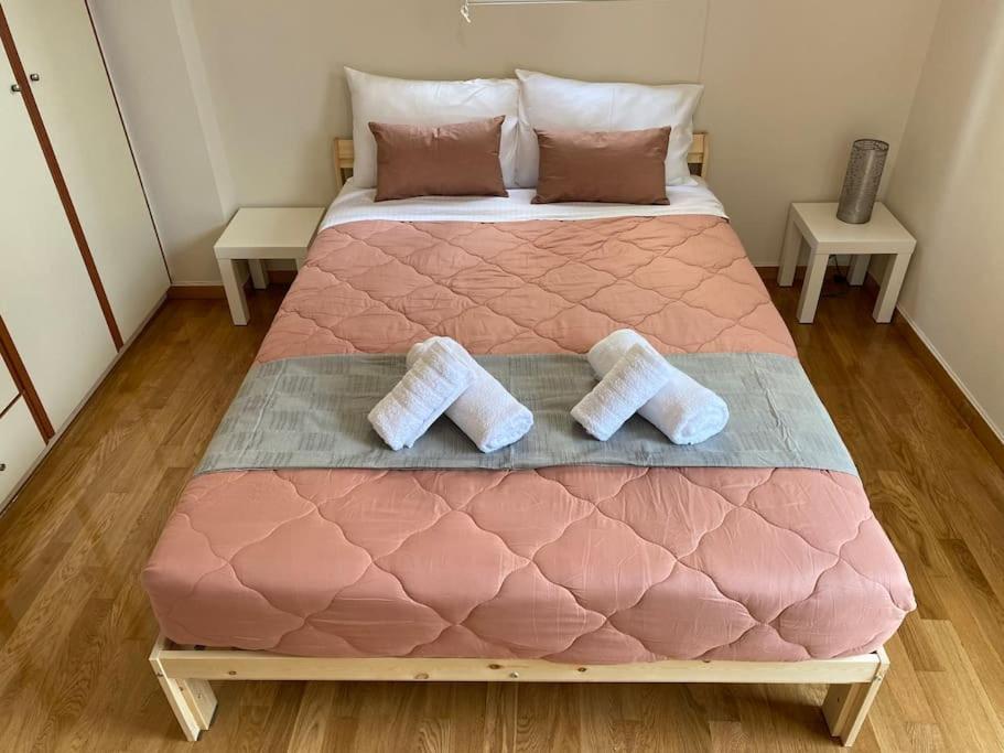 Classy 3Br With 2 Bathrooms Apartment In Marousi Афины Экстерьер фото