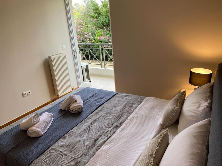 Classy 3Br With 2 Bathrooms Apartment In Marousi Афины Экстерьер фото