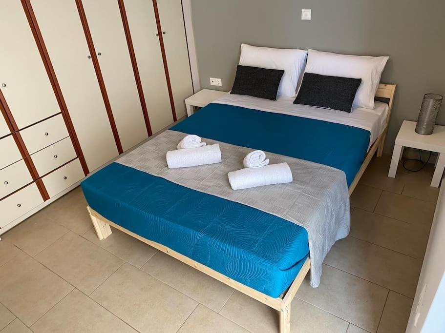 Classy 3Br With 2 Bathrooms Apartment In Marousi Афины Экстерьер фото